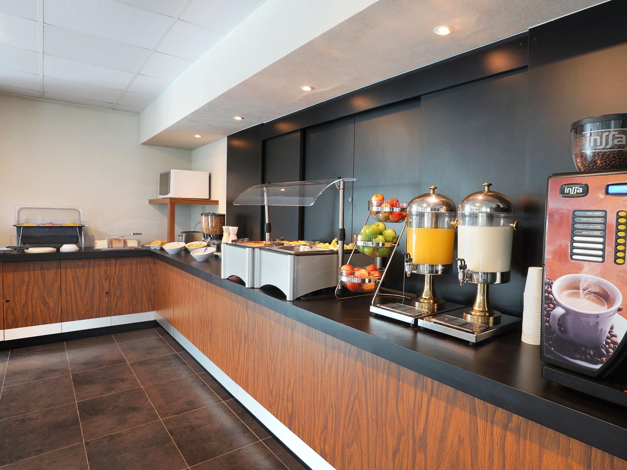 Hotel Express By Marriott Aeropuerto Bogotá