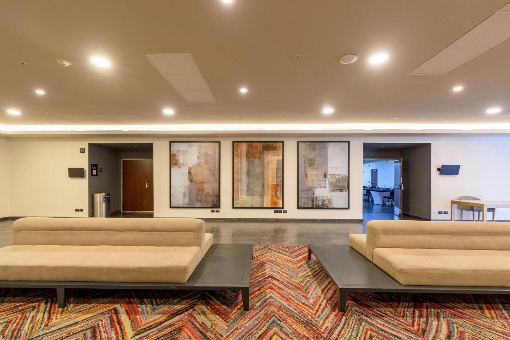 Express By Marriott Aeropuerto Hotel